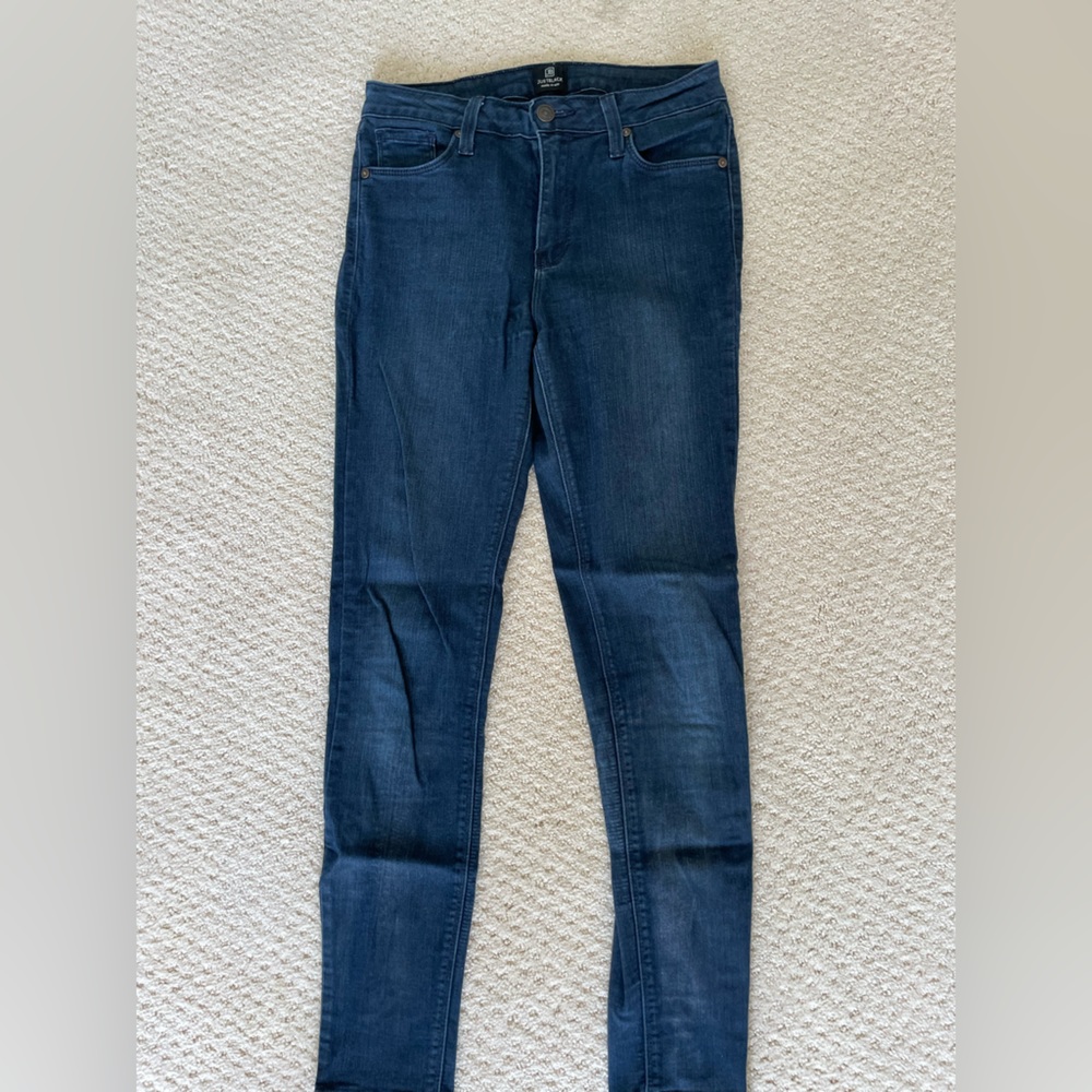 Just black skinny jeans